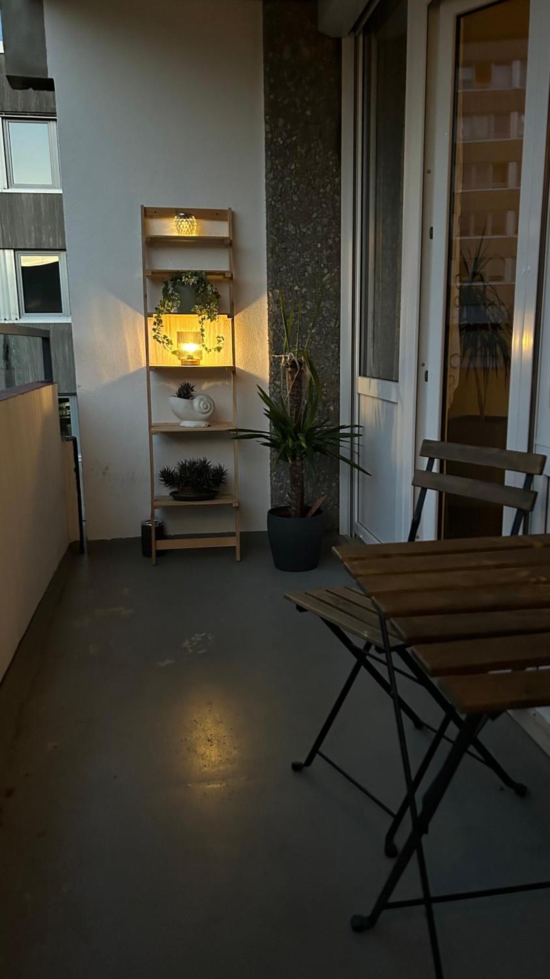 Gemuetliches Helles Apartment Mit Balkon Und Parkplatz Vor Der Tuer Im Zentrum Von Bayreuth Eksteriør bilde