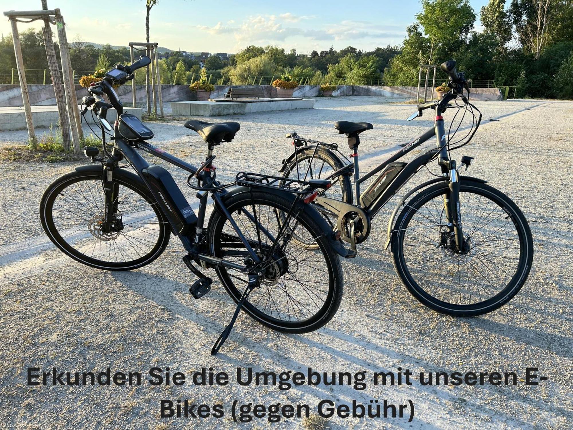 Gemuetliches Helles Apartment Mit Balkon Und Parkplatz Vor Der Tuer Im Zentrum Von Bayreuth Eksteriør bilde
